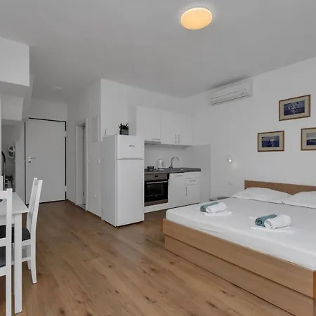 Mali Janko,ahipara Apartamento *